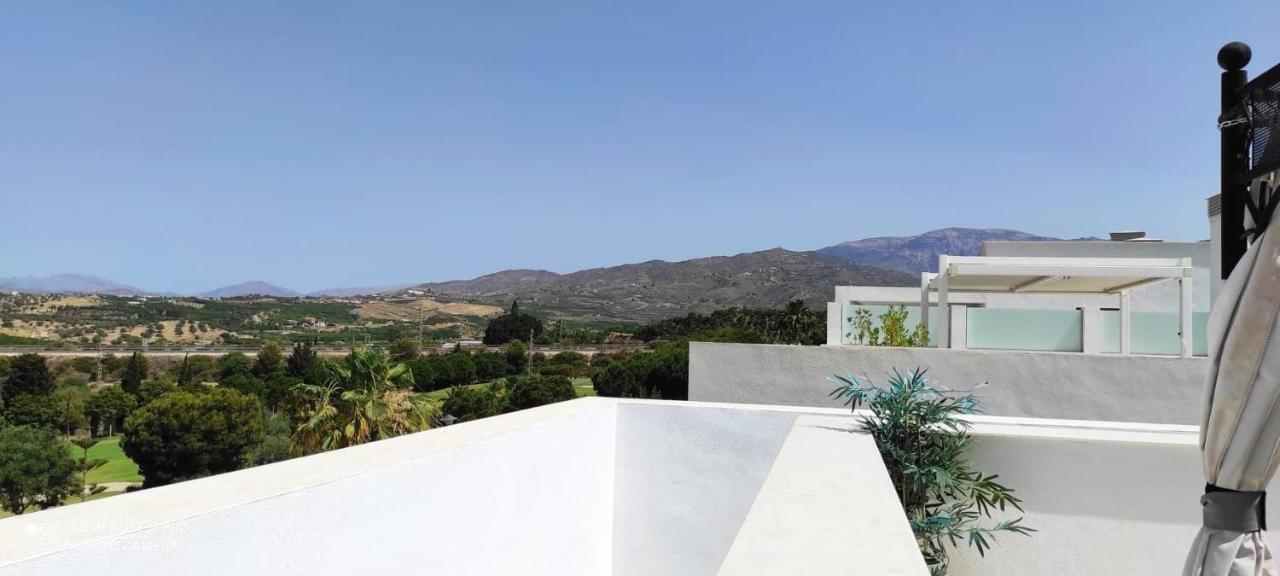 Appartement Baviera Hills - Torre Del Mar - Costa Del Sol Caleta De Velez Kültér fotó