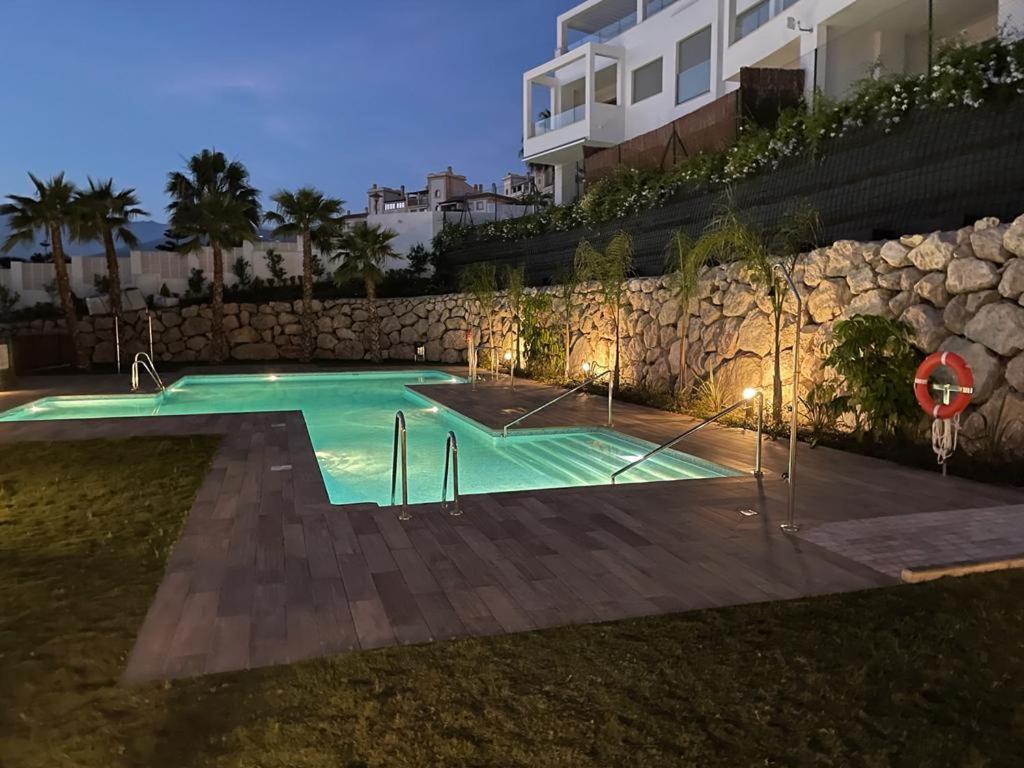Appartement Baviera Hills - Torre Del Mar - Costa Del Sol Caleta De Velez Kültér fotó